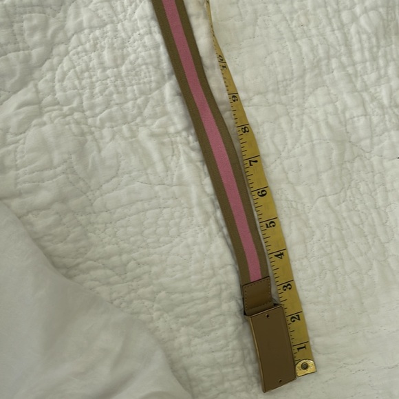 Gucci Belt Pink and Beige Stripe with Gucci Buckle - Picture 11 of 12